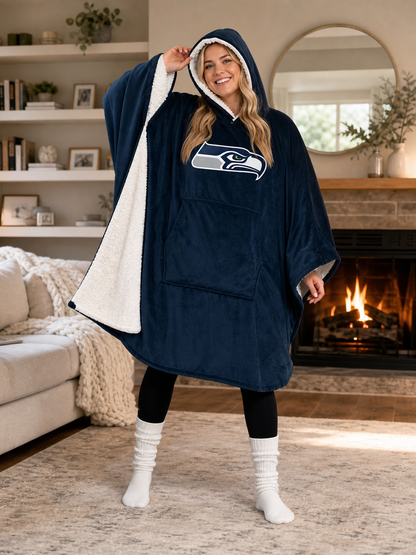 🌸🔥New Arrival🛌Wearable Hooded Blanket with Logo Patch, 60" x 80"🧶