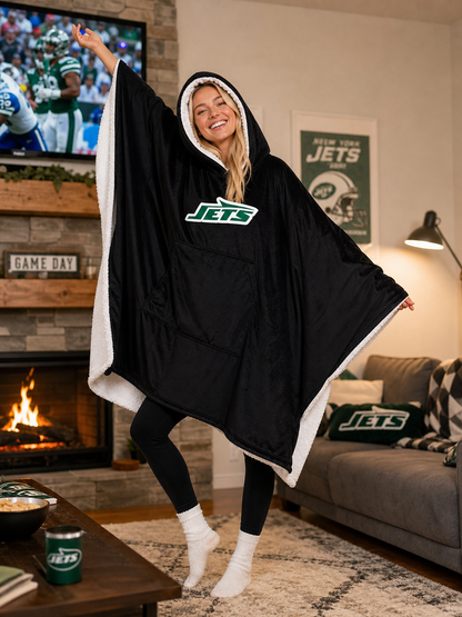 🌸🔥New Arrival🛌Wearable Hooded Blanket with Logo Patch, 60" x 80"🧶