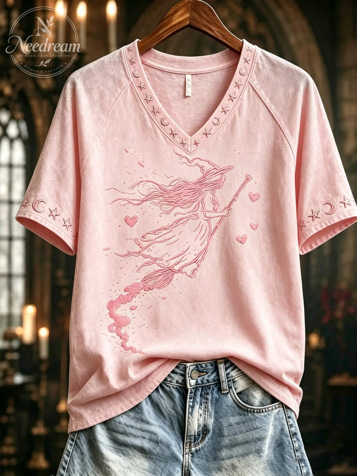 Women's Pink Witch-Themed Print Casual T-Shirt