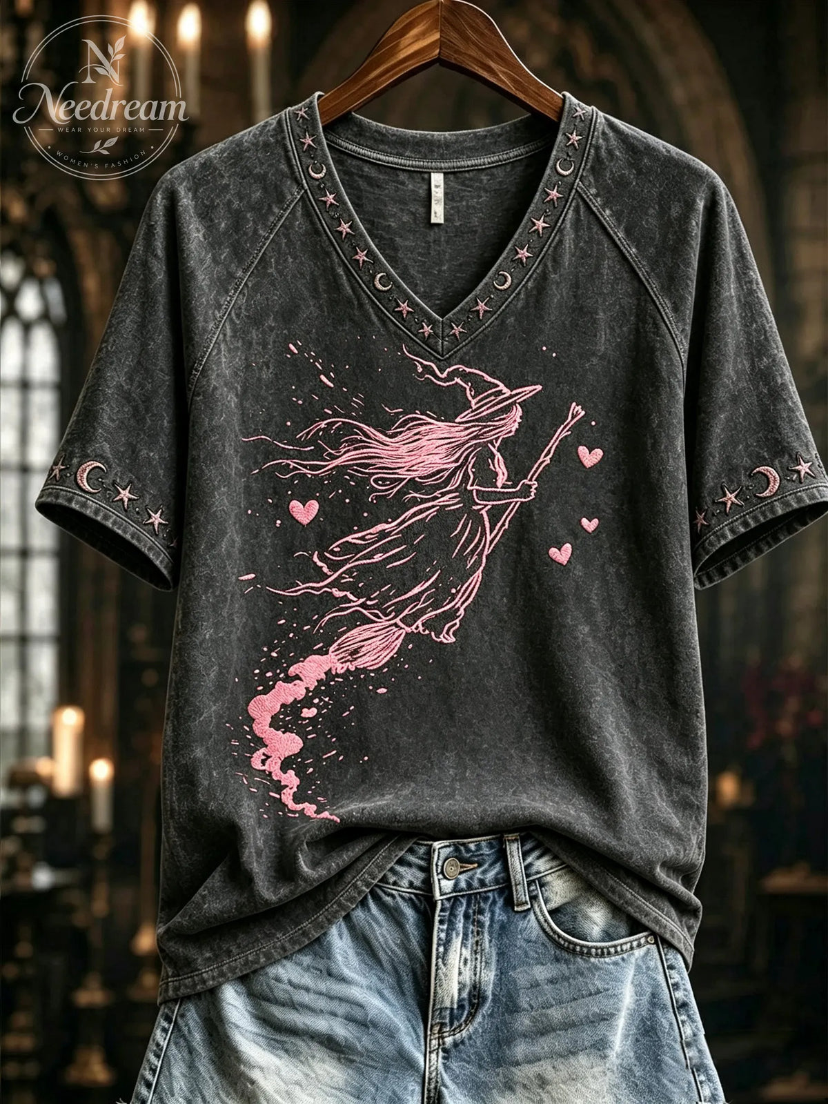 Women's Pink Witch-Themed Print Casual T-Shirt